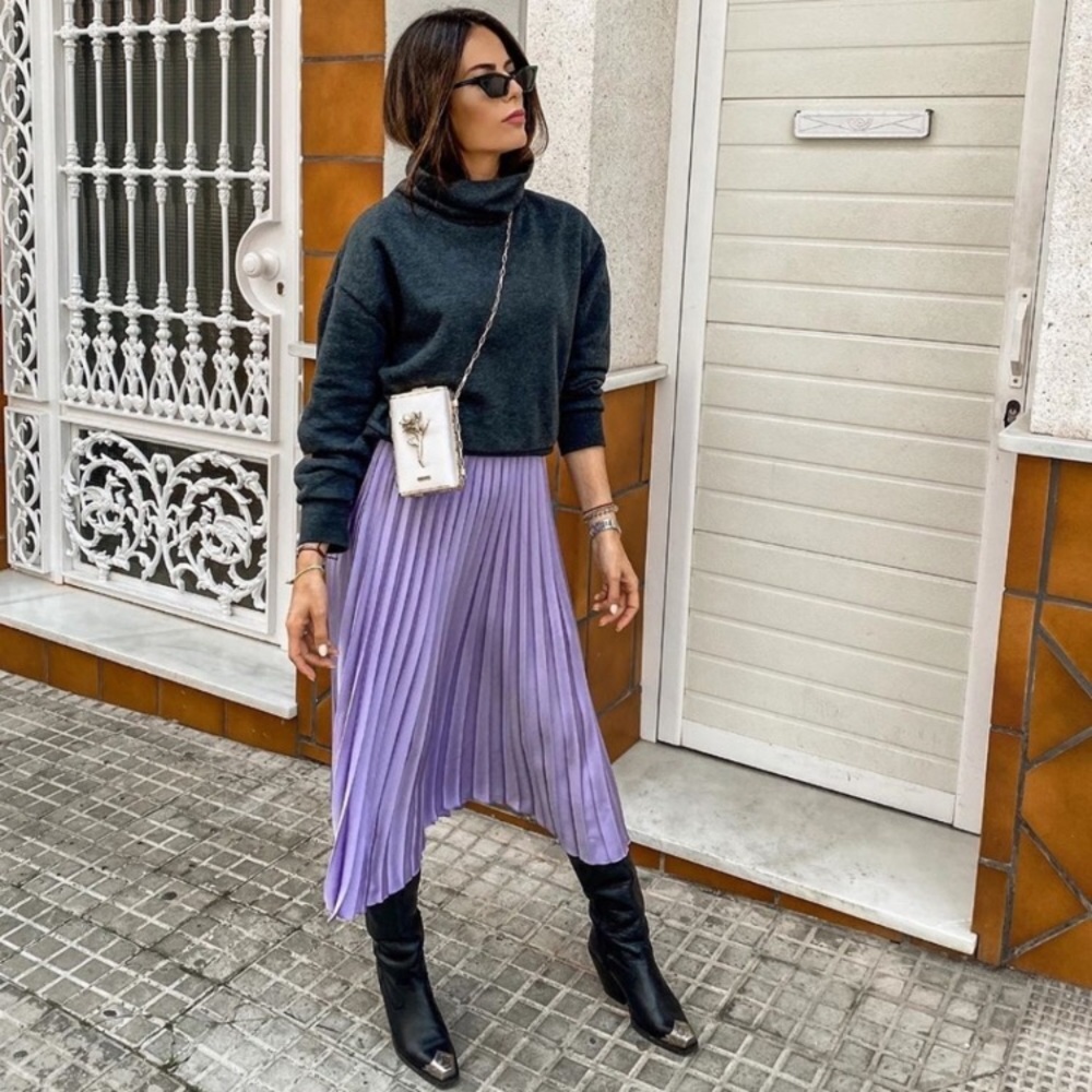 NWT ZARA BLOGGERS FAVORITE PLEATED SKIRT